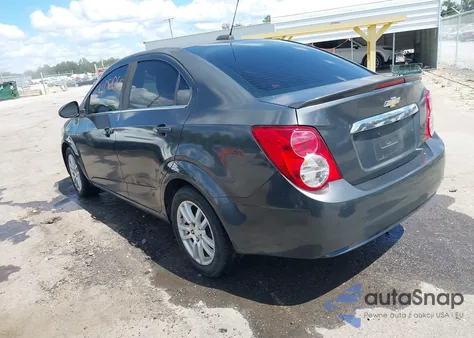 2016 Chevrolet Sonic Lt Auto z USA, uszkodzony, nr VIN 1G1JC5SHXG4175041